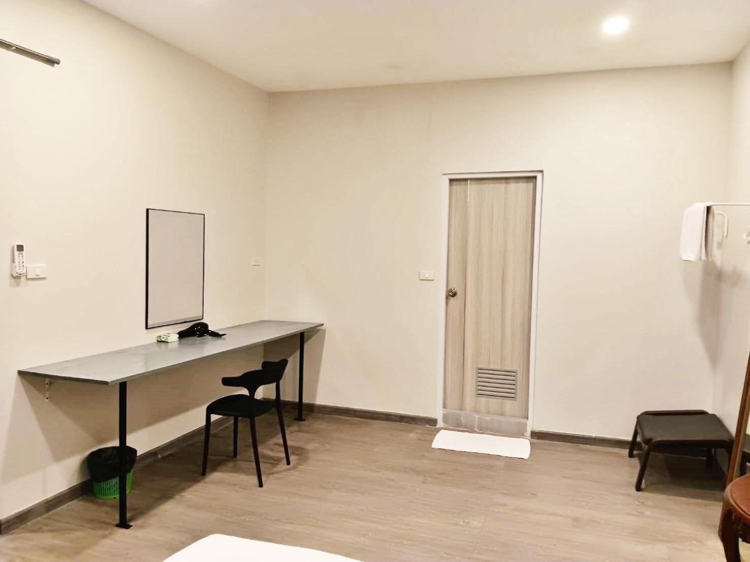 Hidden Dragon Yaowarat Road X Appartement Bangkok Buitenkant foto